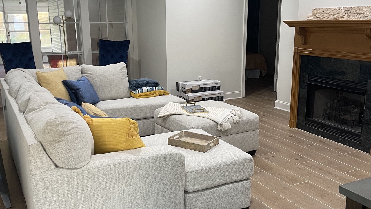 Photo of Livingroom in Rosedale