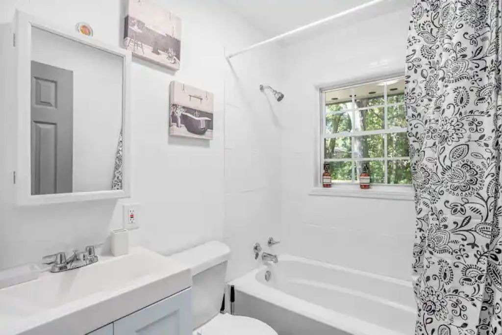 Photo of Bathroom in Church Street