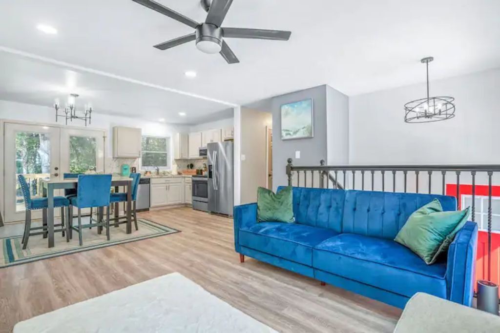 Photo of Livingroom in Church Street