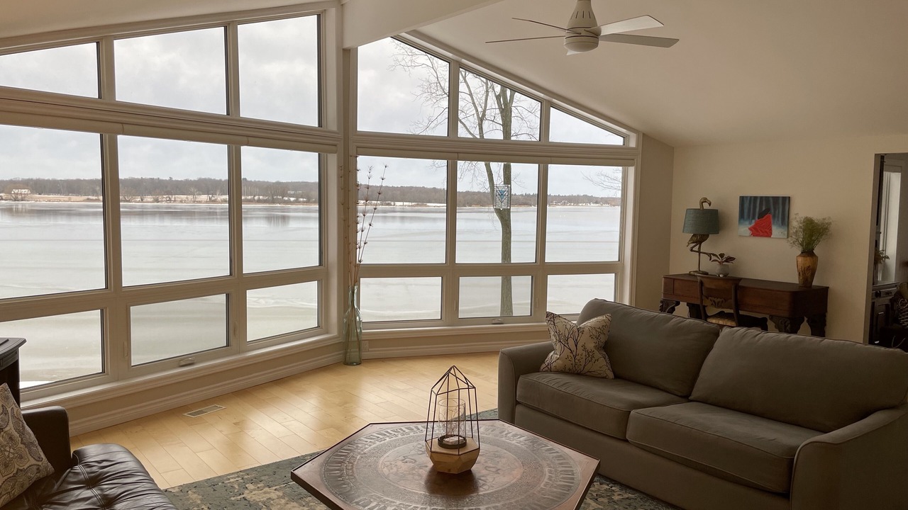 Photo of Livingroom in Leeds and the Thousand Islands