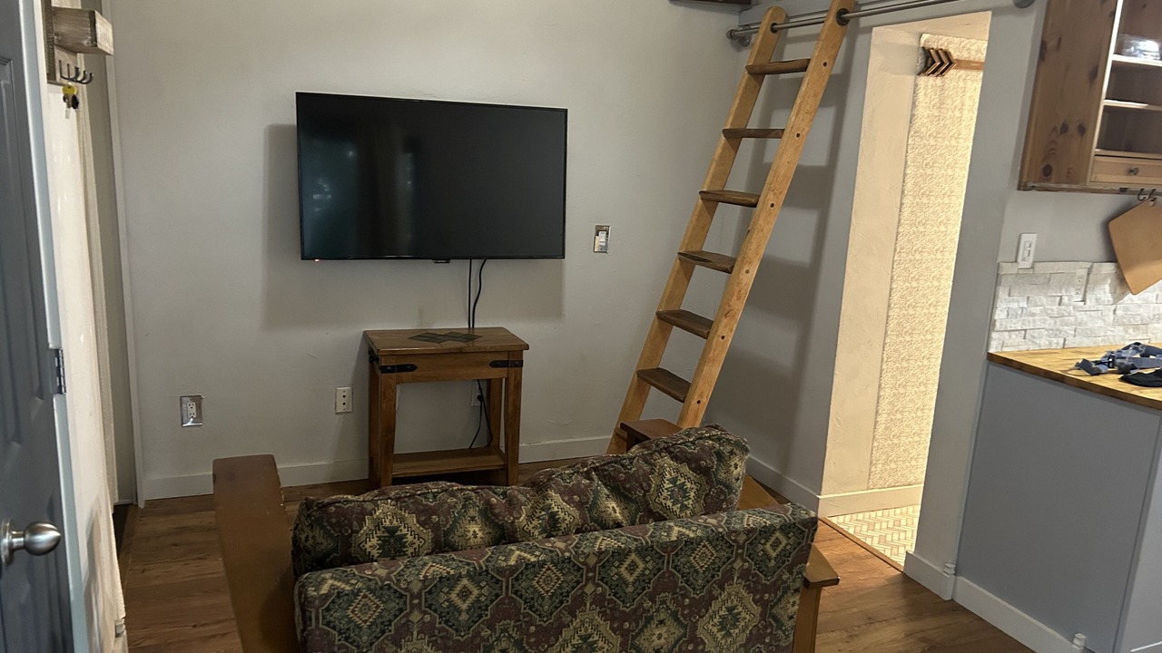 Photo of Livingroom in Parker Lane