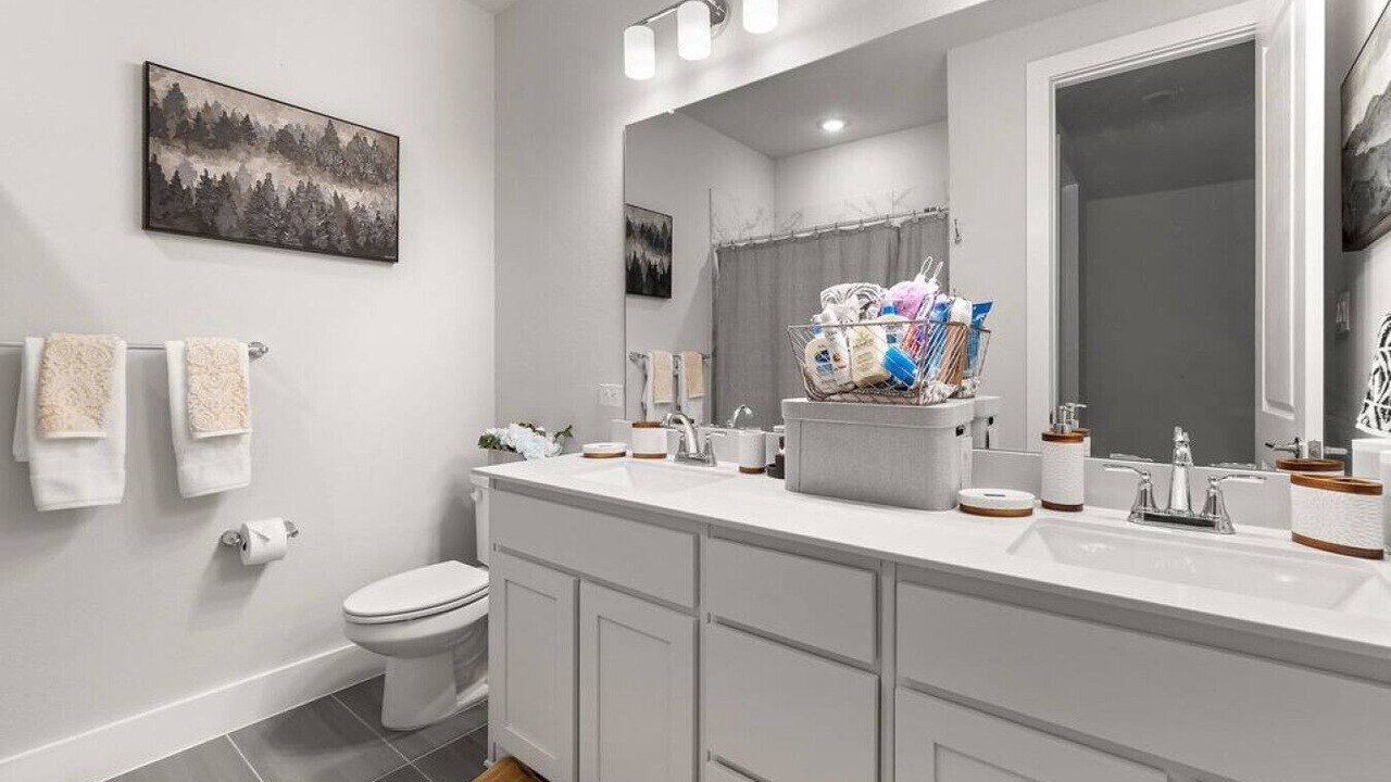 Photo of Bathroom in Vickery Meadow