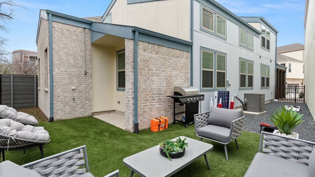 Photo of Patio Balcony in Vickery Meadow