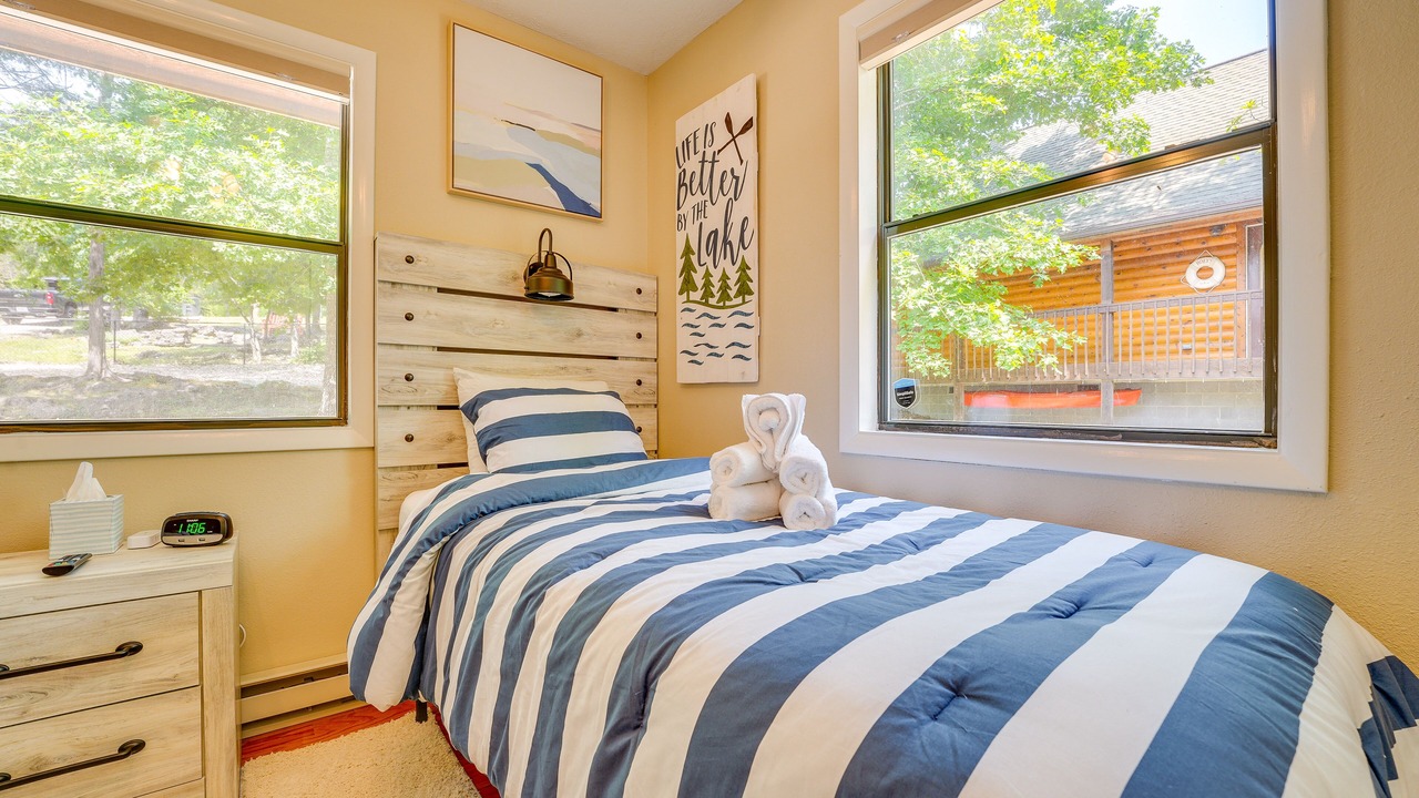 Photo of Bedroom in Arrow Point