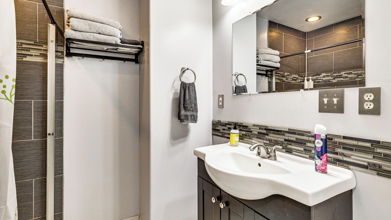 Photo of Bathroom in Albany