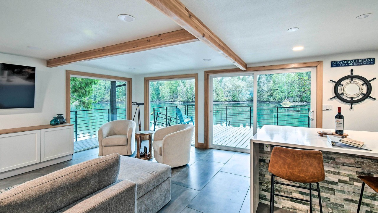 Photo of Others in Olympia