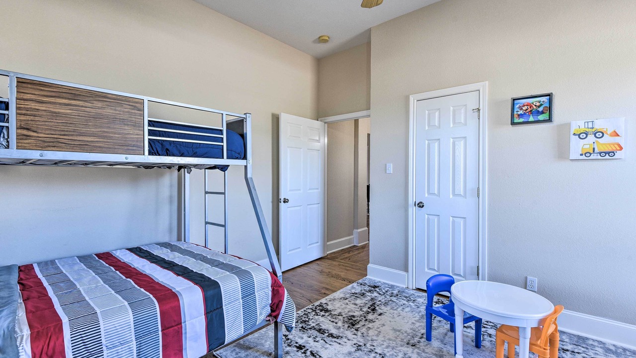 Photo of Bedroom in Era