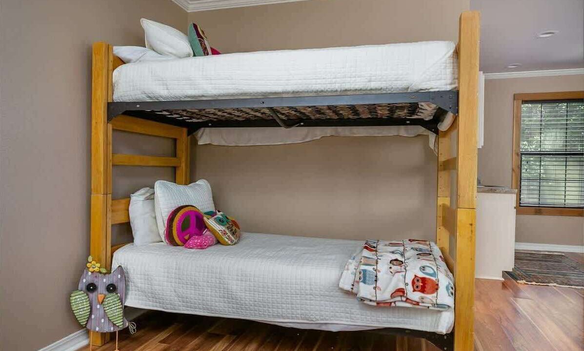 Photo of Bedroom in Homer