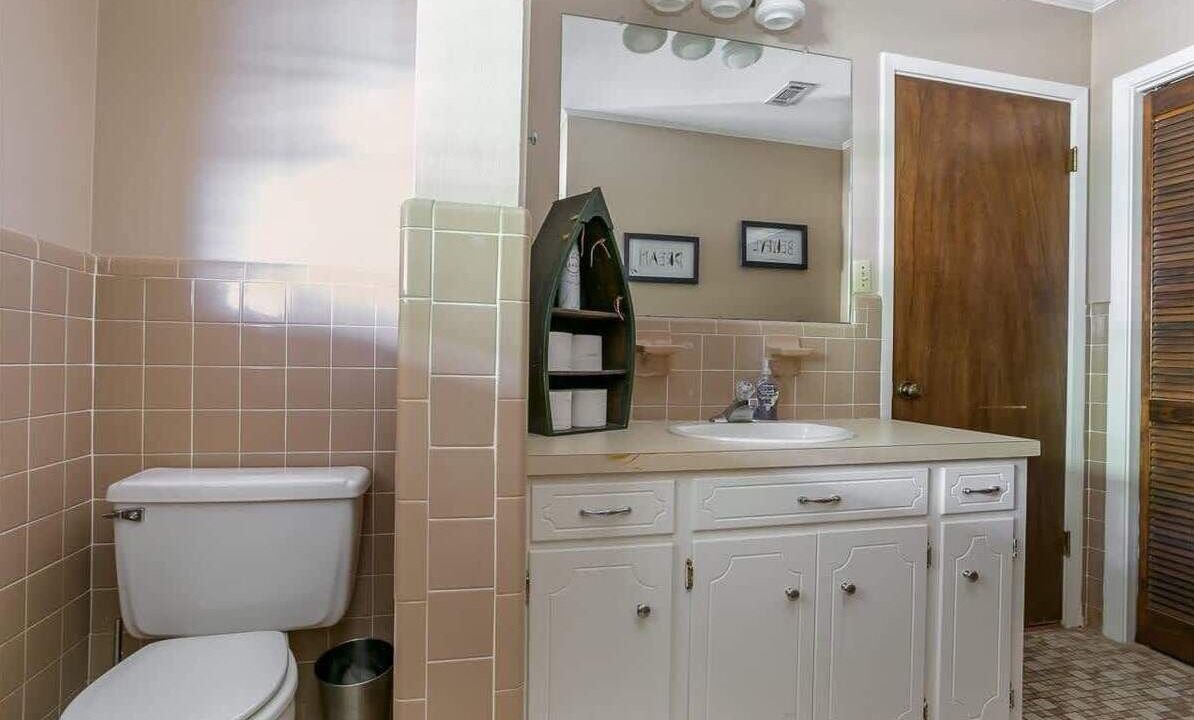 Photo of Bathroom in Homer
