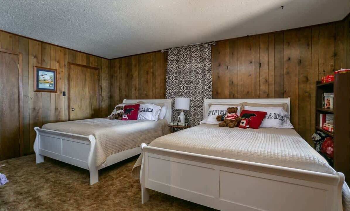 Photo of Bedroom in Homer