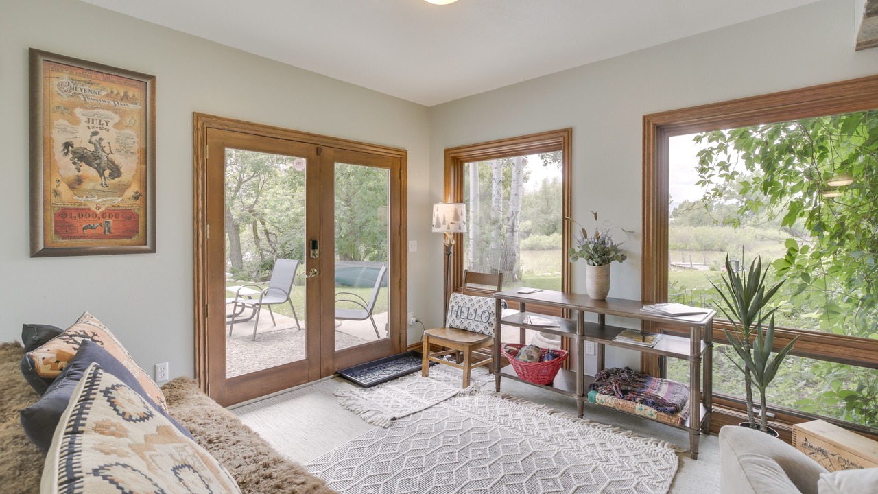 Photo of Livingroom in Sheridan