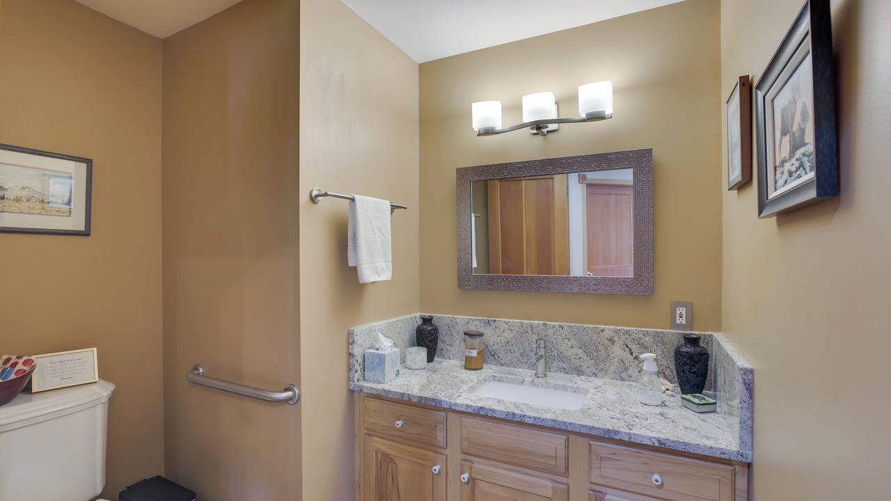 Photo of Bathroom in Sheridan