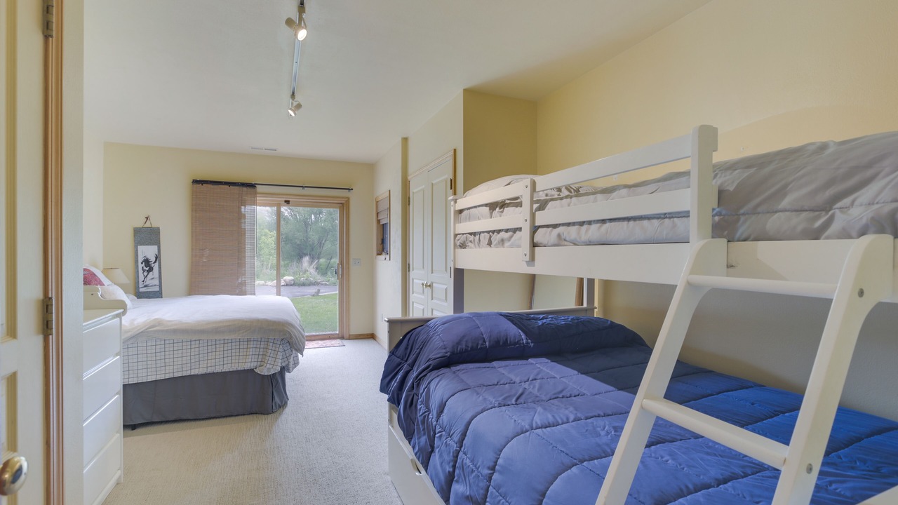 Photo of Others in Sheridan