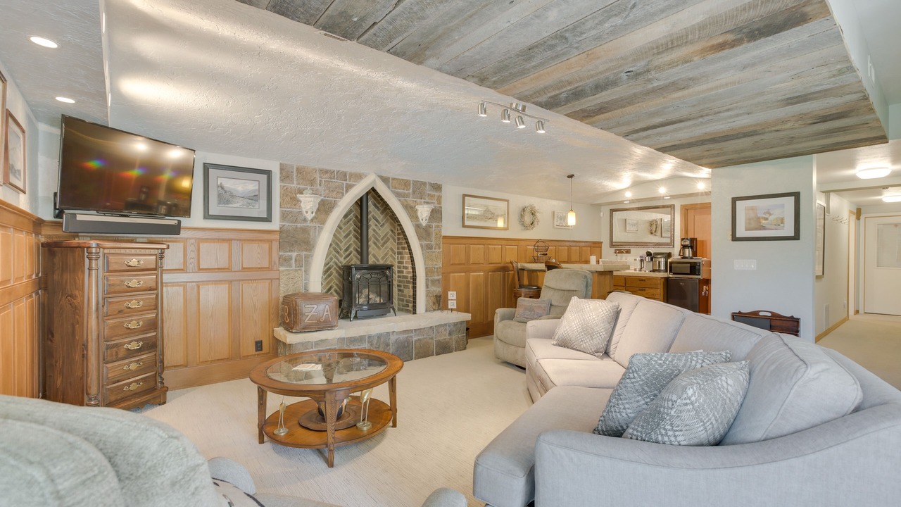 Photo of Livingroom in Sheridan