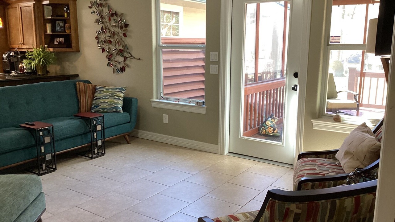 Photo of Livingroom in Montgomery