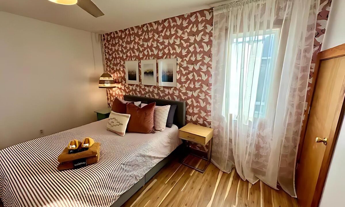 Photo of Bedroom in Colington