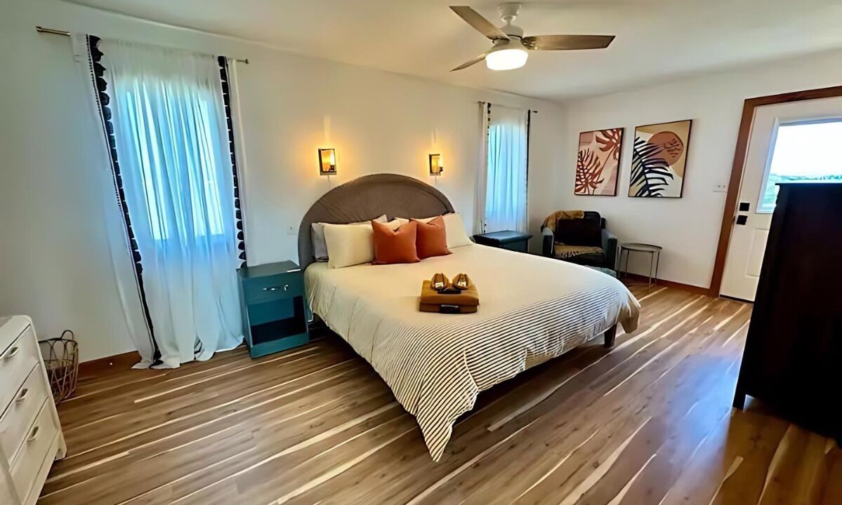 Photo of Bedroom in Colington