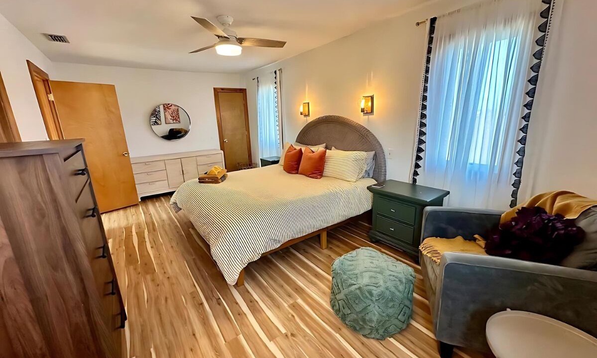 Photo of Bedroom in Colington