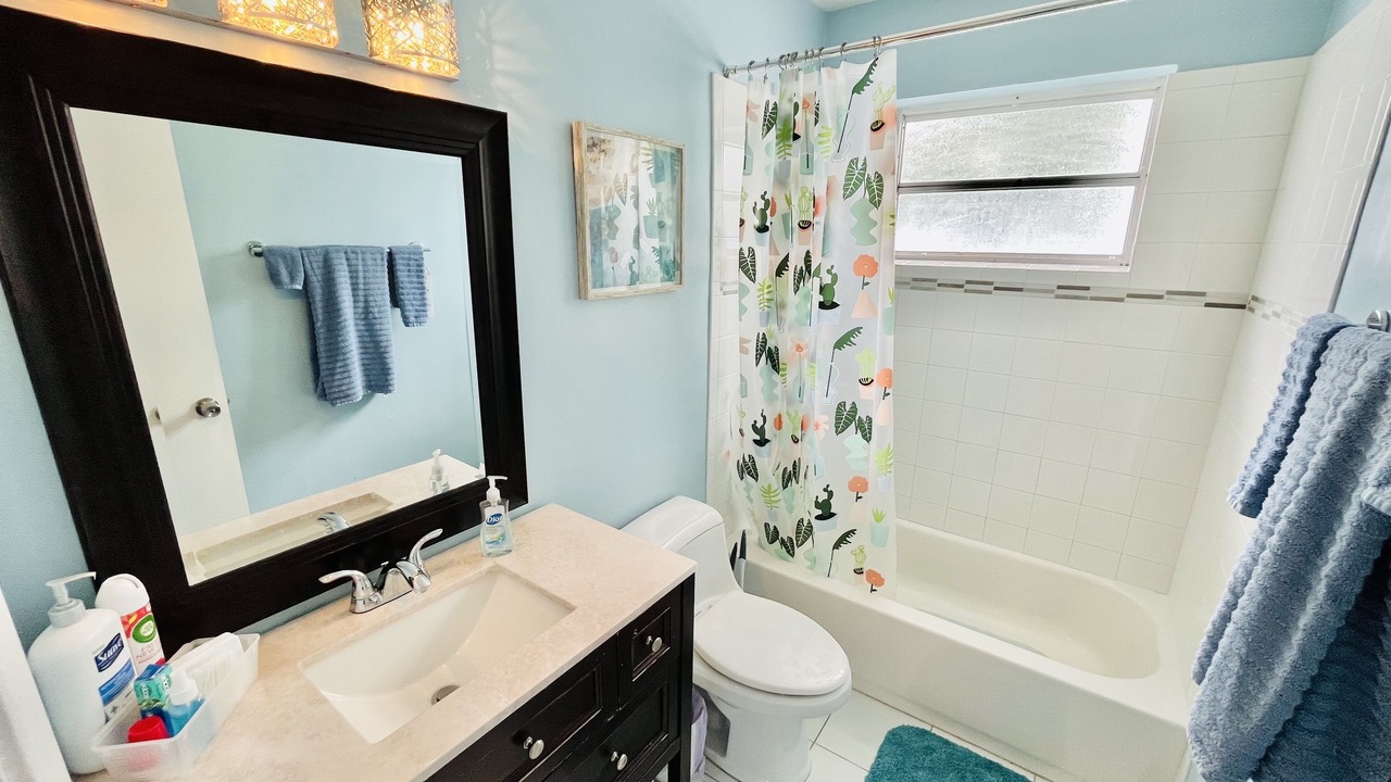 Photo of Bathroom in Driftwood