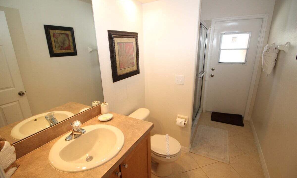 Photo of Bathroom in Legacy Park