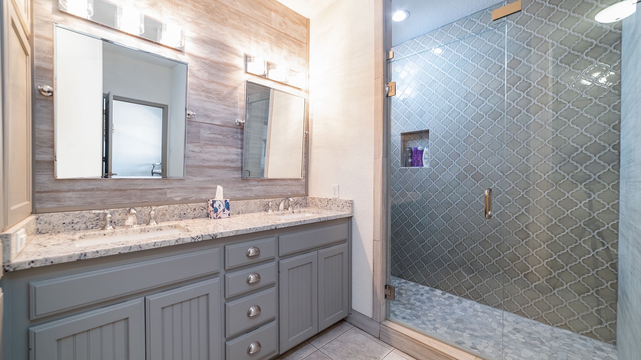 Photo of Bathroom in Lampasas