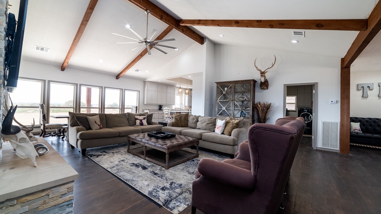 Photo of Livingroom in Lampasas