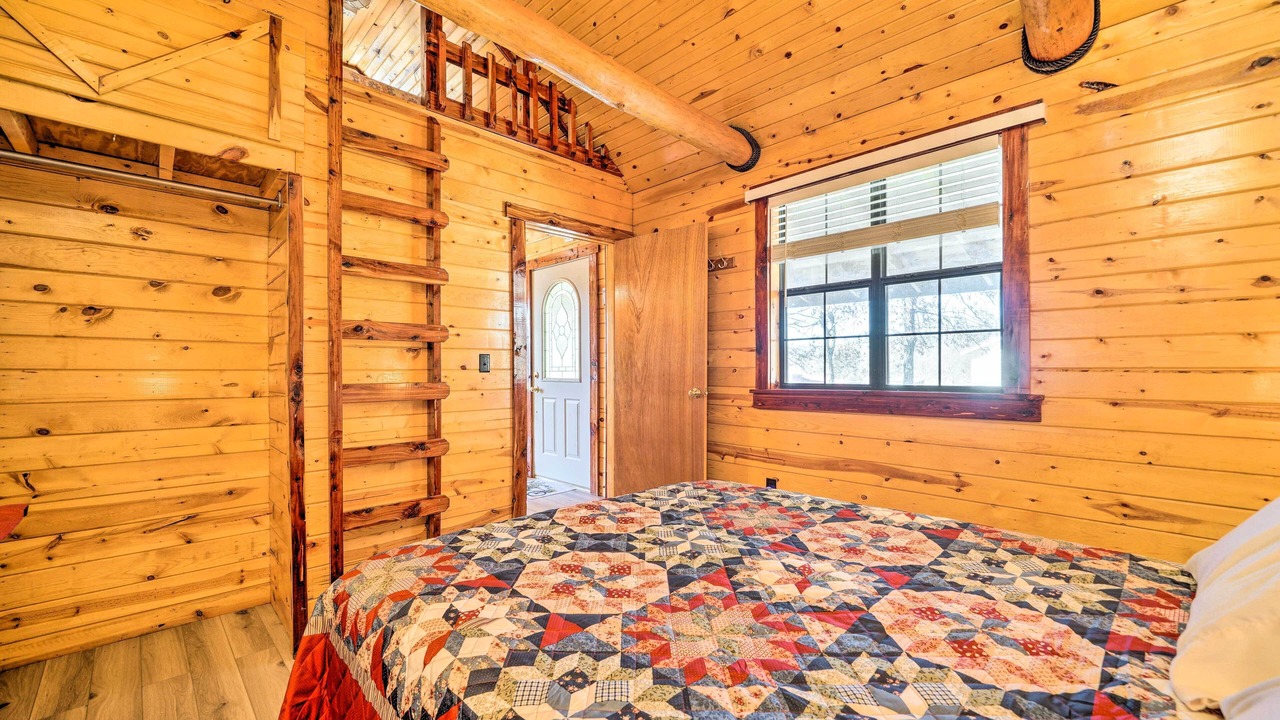Photo of Bedroom in Clayton