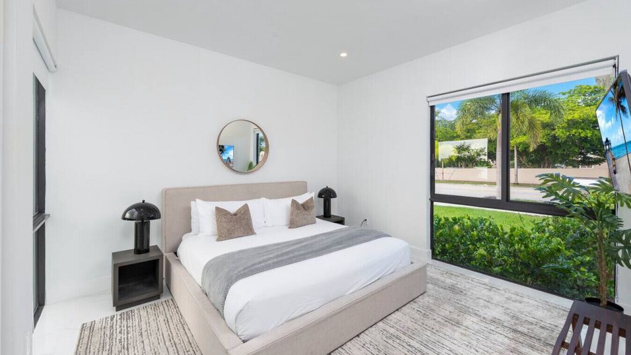 Photo of Bedroom in Glenvar Heights