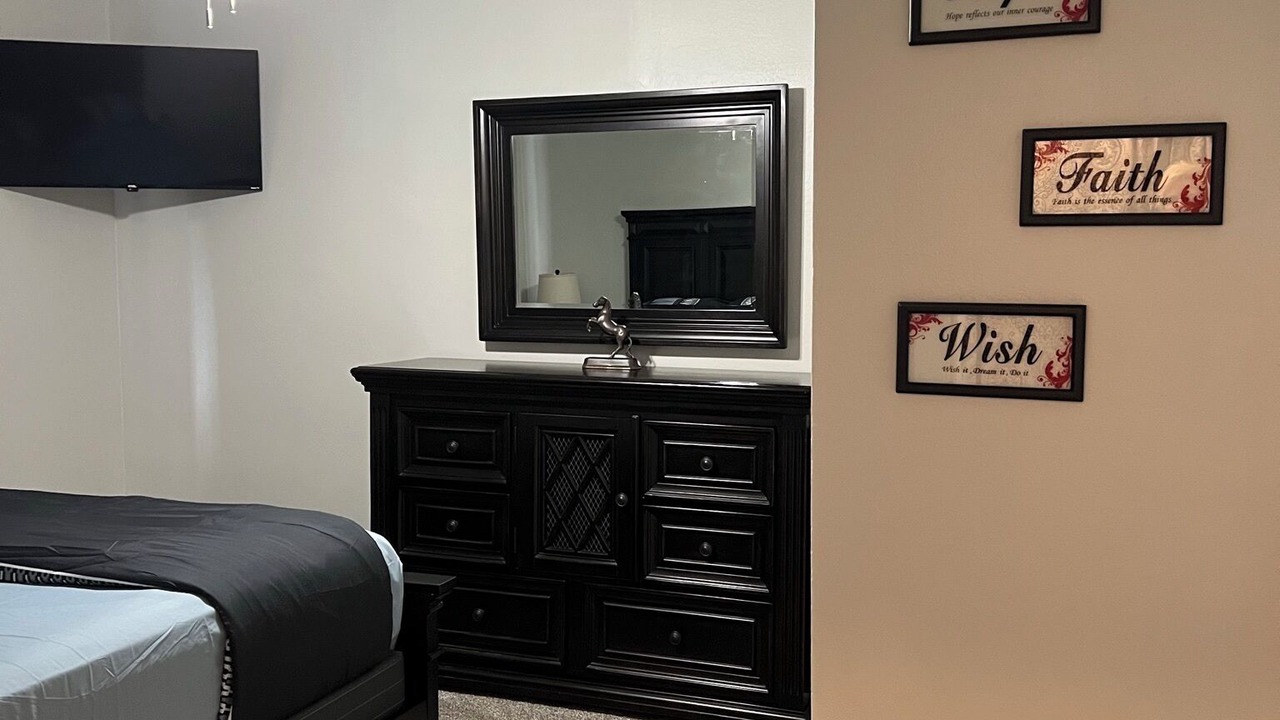 Photo of Bedroom in Montgomery