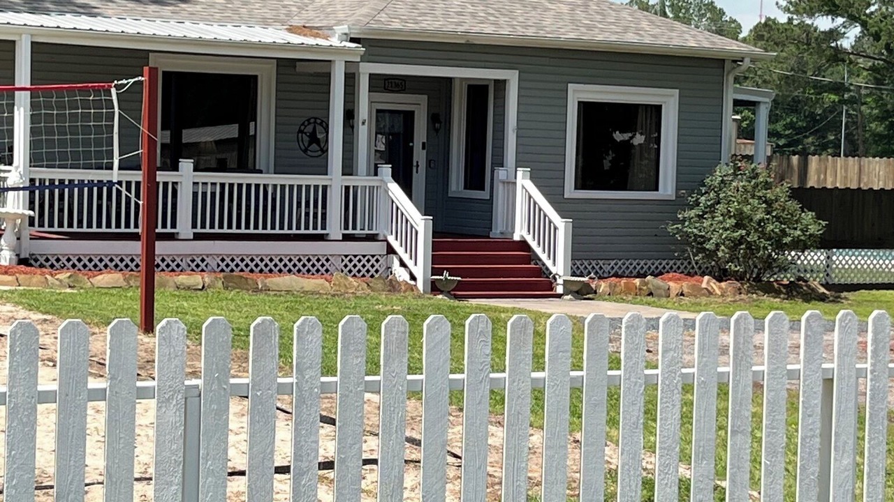 Photo of Outdoor in Montgomery