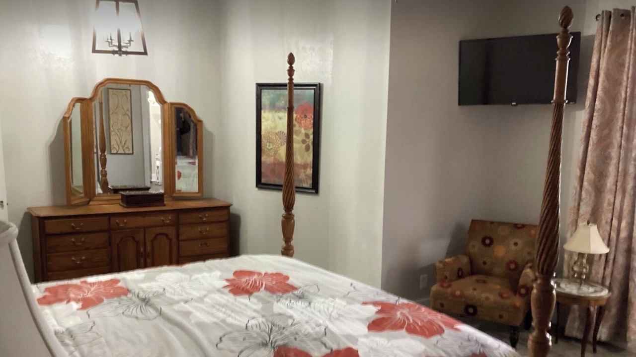 Photo of Bedroom in Montgomery