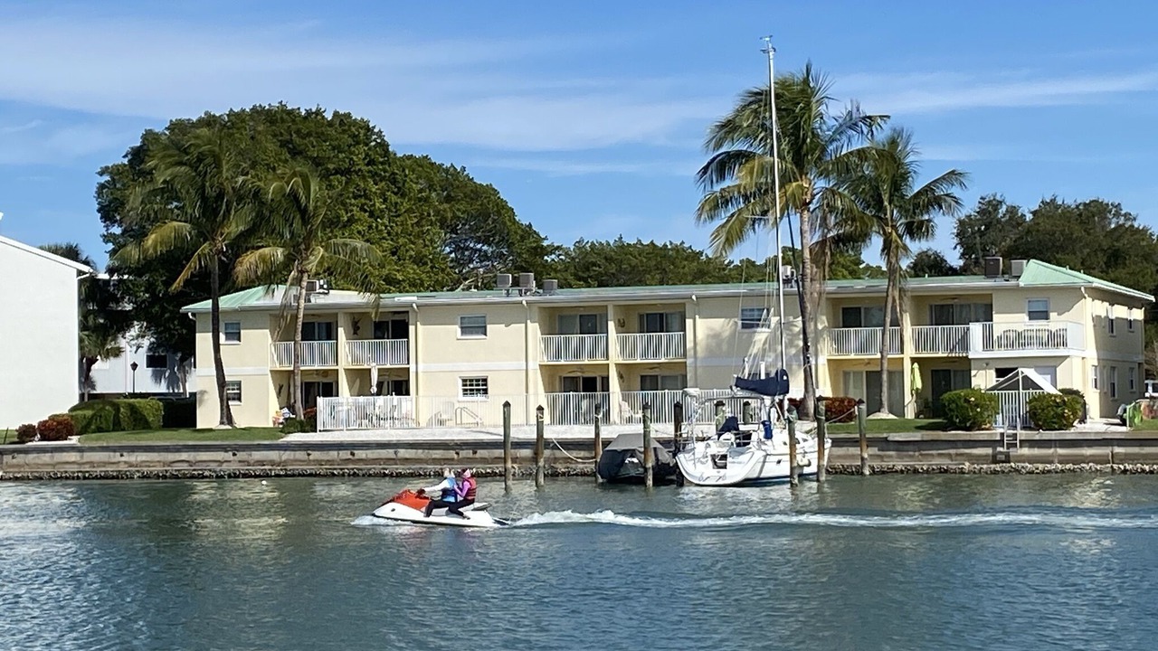 Photo of Outdoor in Capri Isle