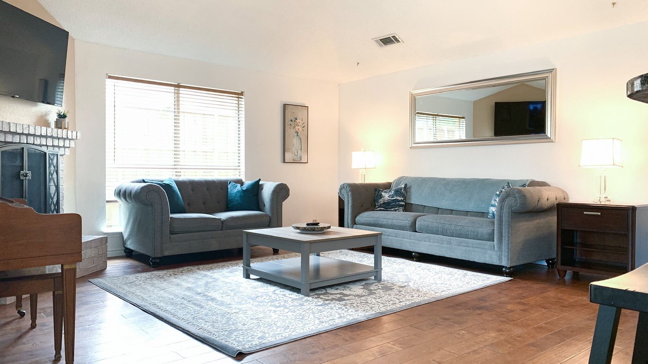 Photo of Livingroom in South Arlington