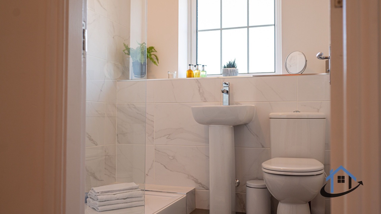 Photo of Bathroom in Wootton