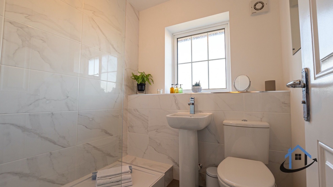 Photo of Bathroom in Wootton