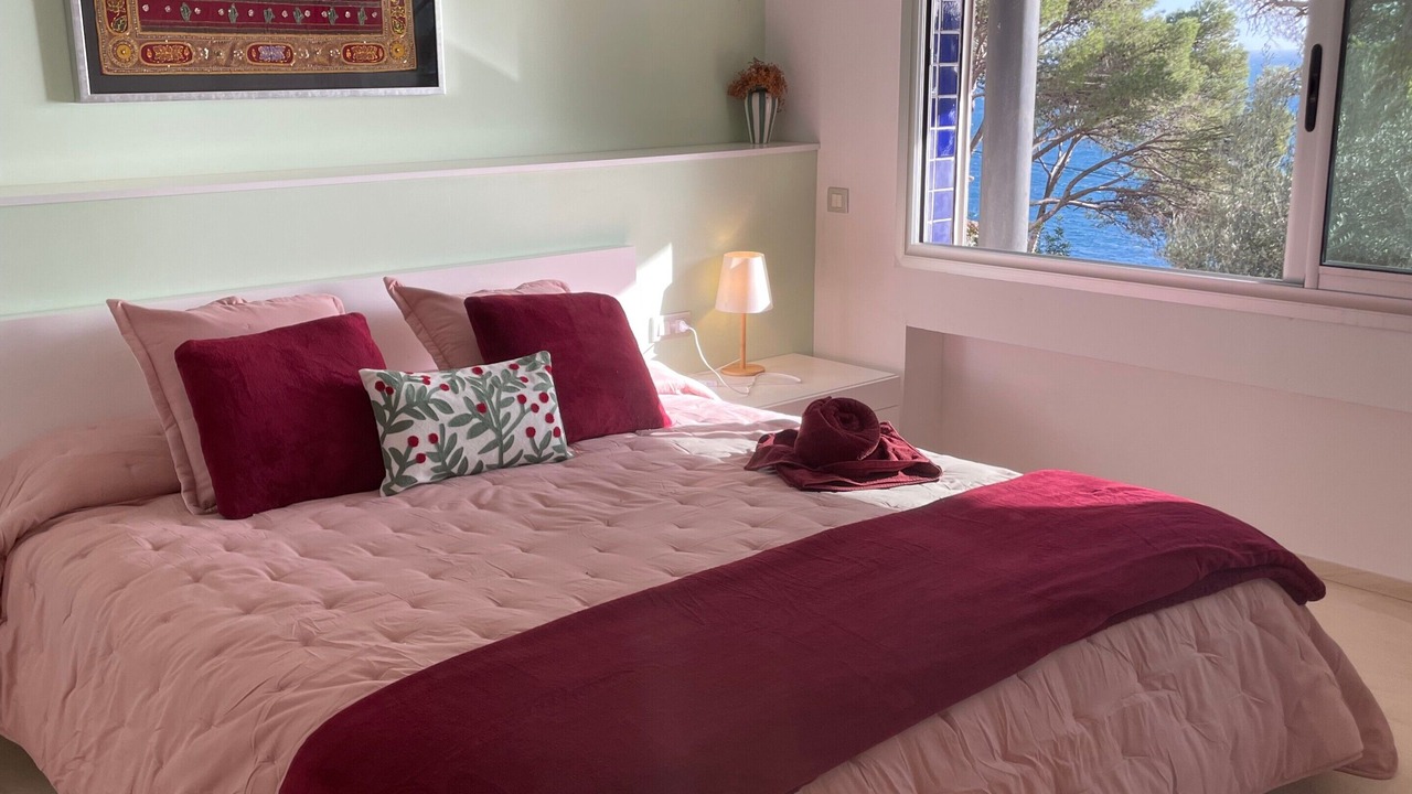 Photo of Bedroom in Llafranc