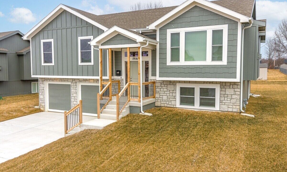 Photo of Outdoor in Harrisonville