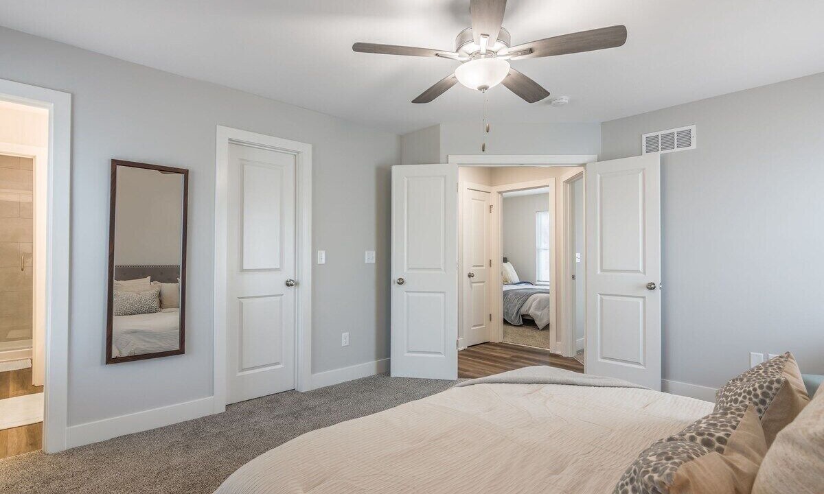 Photo of Bedroom in Harrisonville