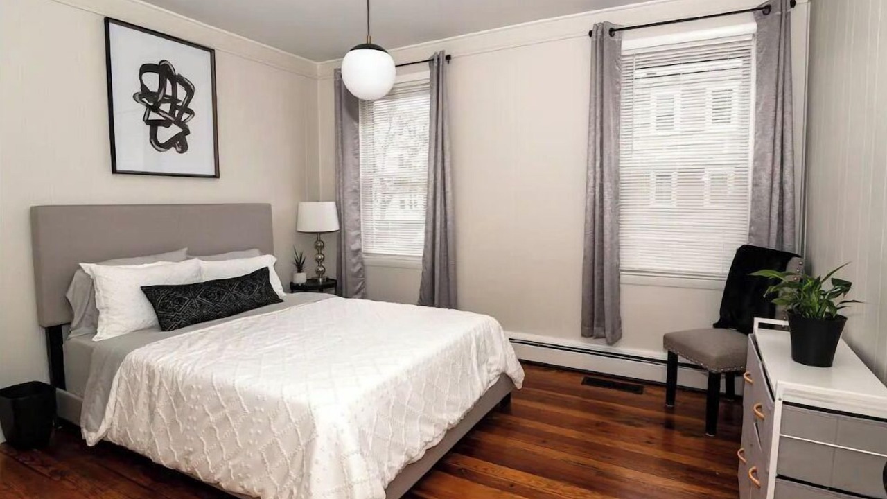 Photo of Bedroom in Federal Hill