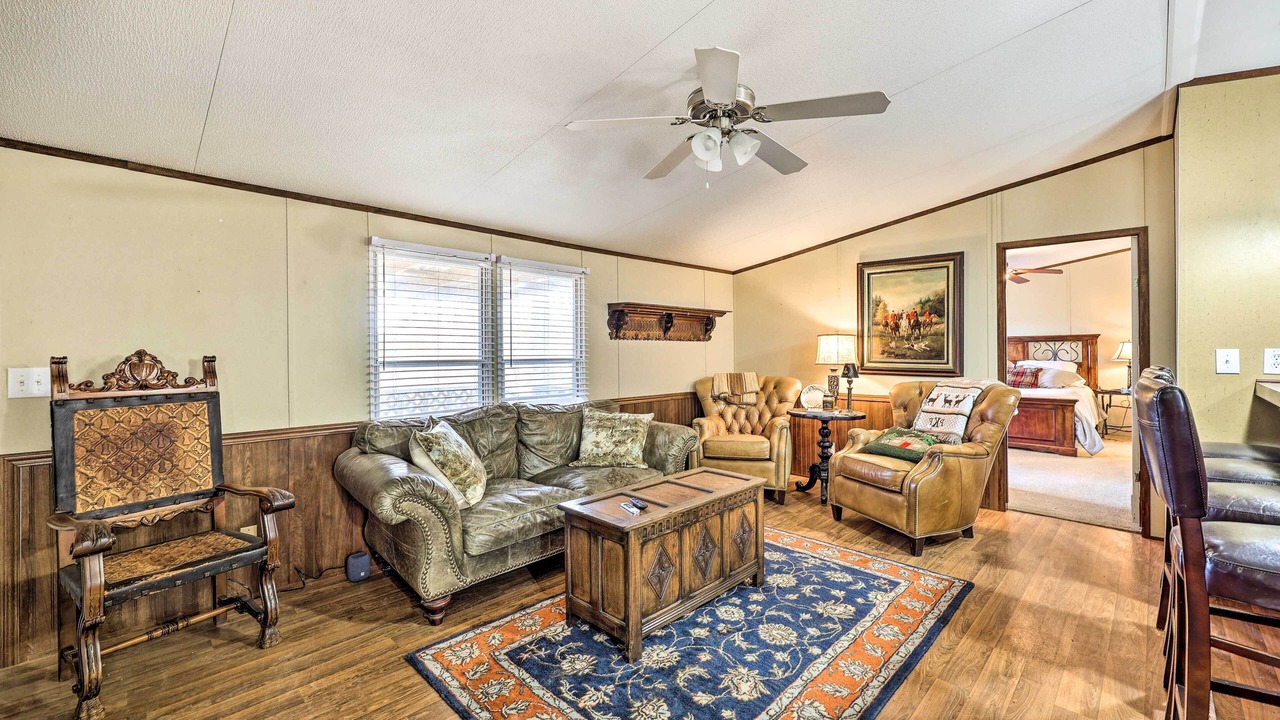 Photo of Bedroom in Ozark