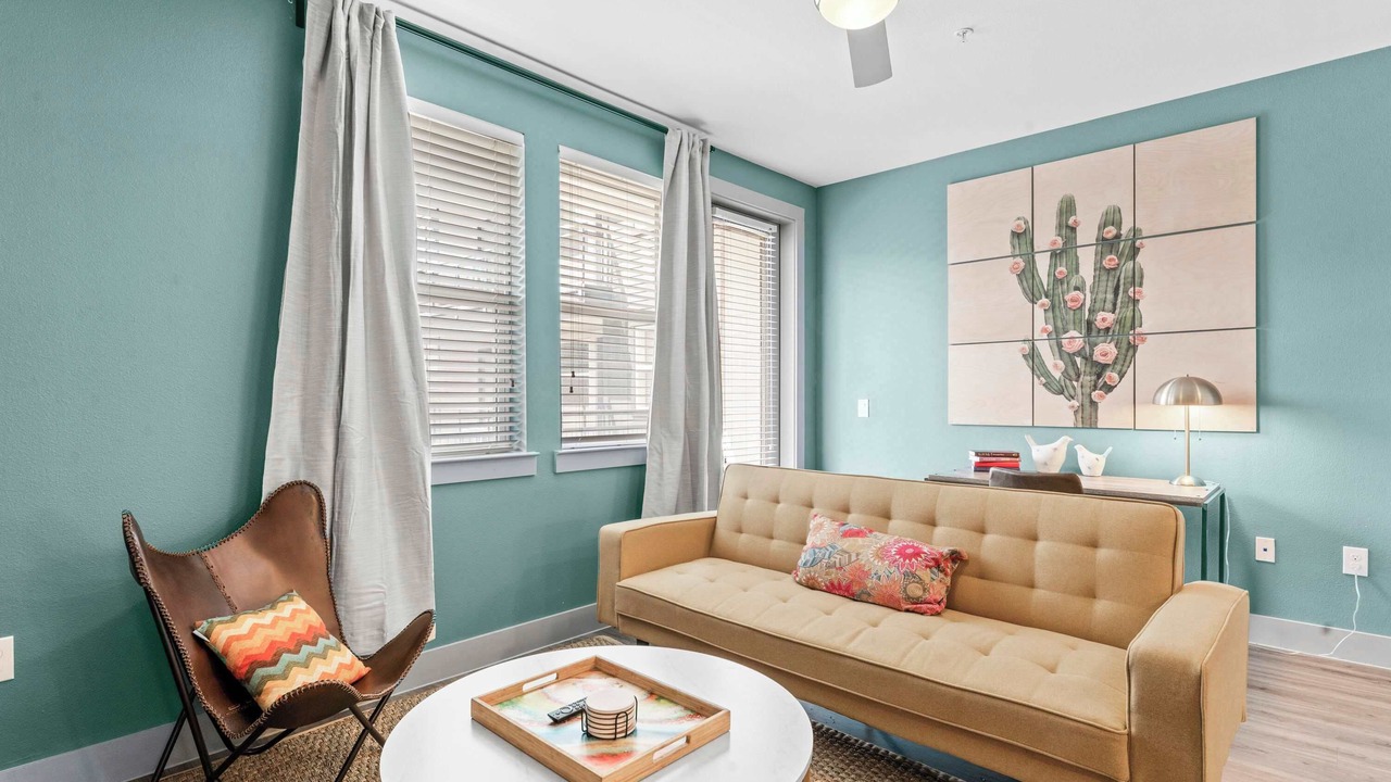 Photo of Livingroom in Montopolis