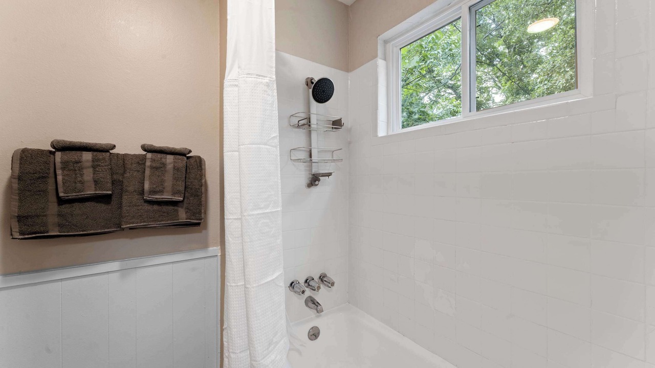 Photo of Bathroom in Allandale