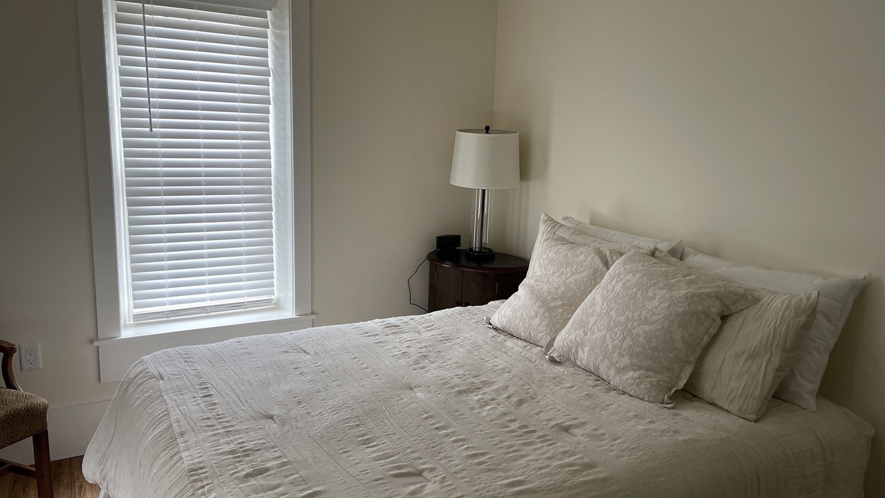 Photo of Bedroom in Brownstown