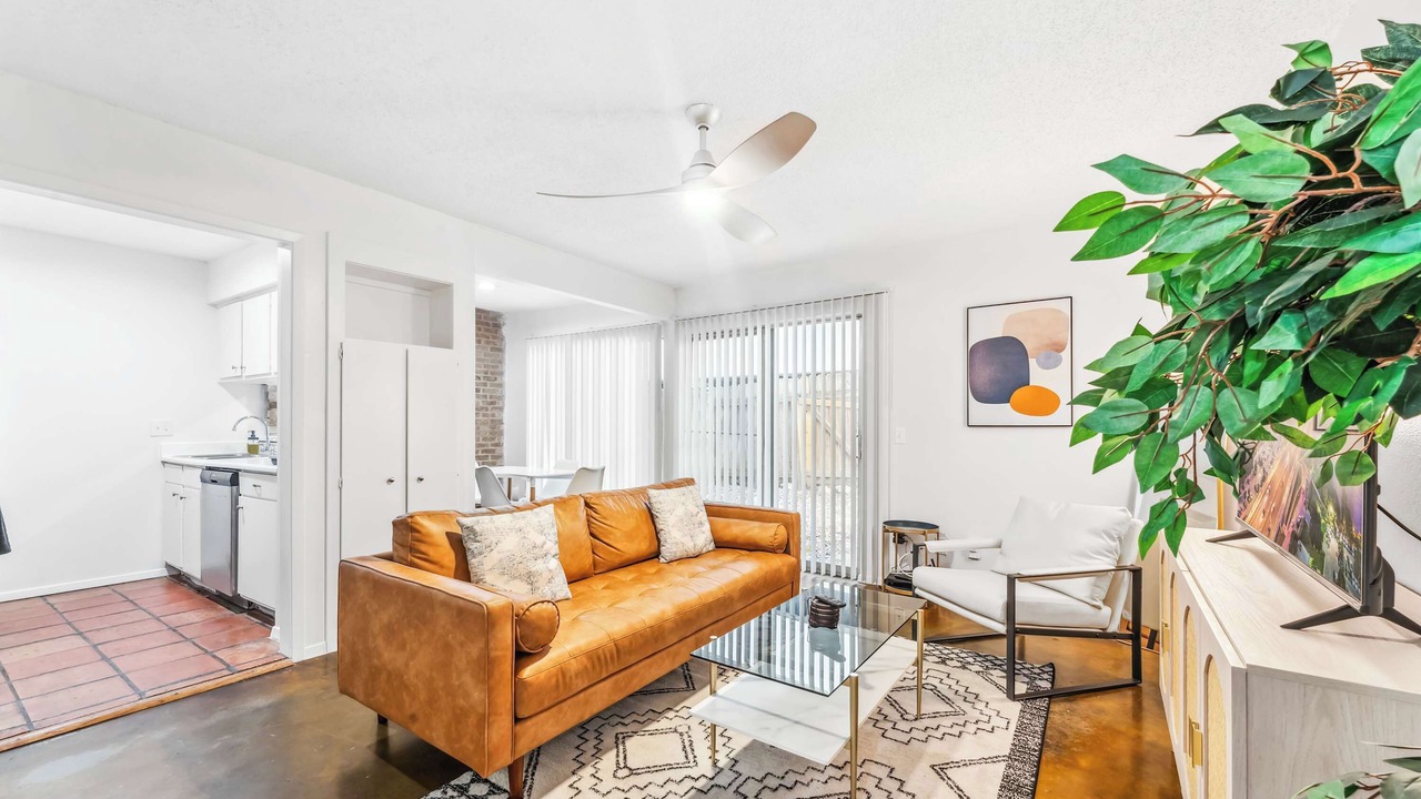 Photo of Livingroom in Bouldin