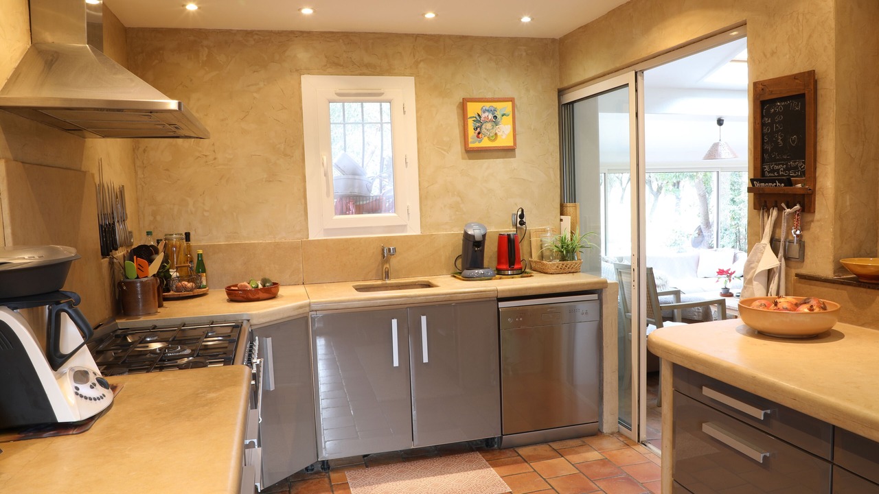 Photo of Kitchen in La Cadiere-d'Azur