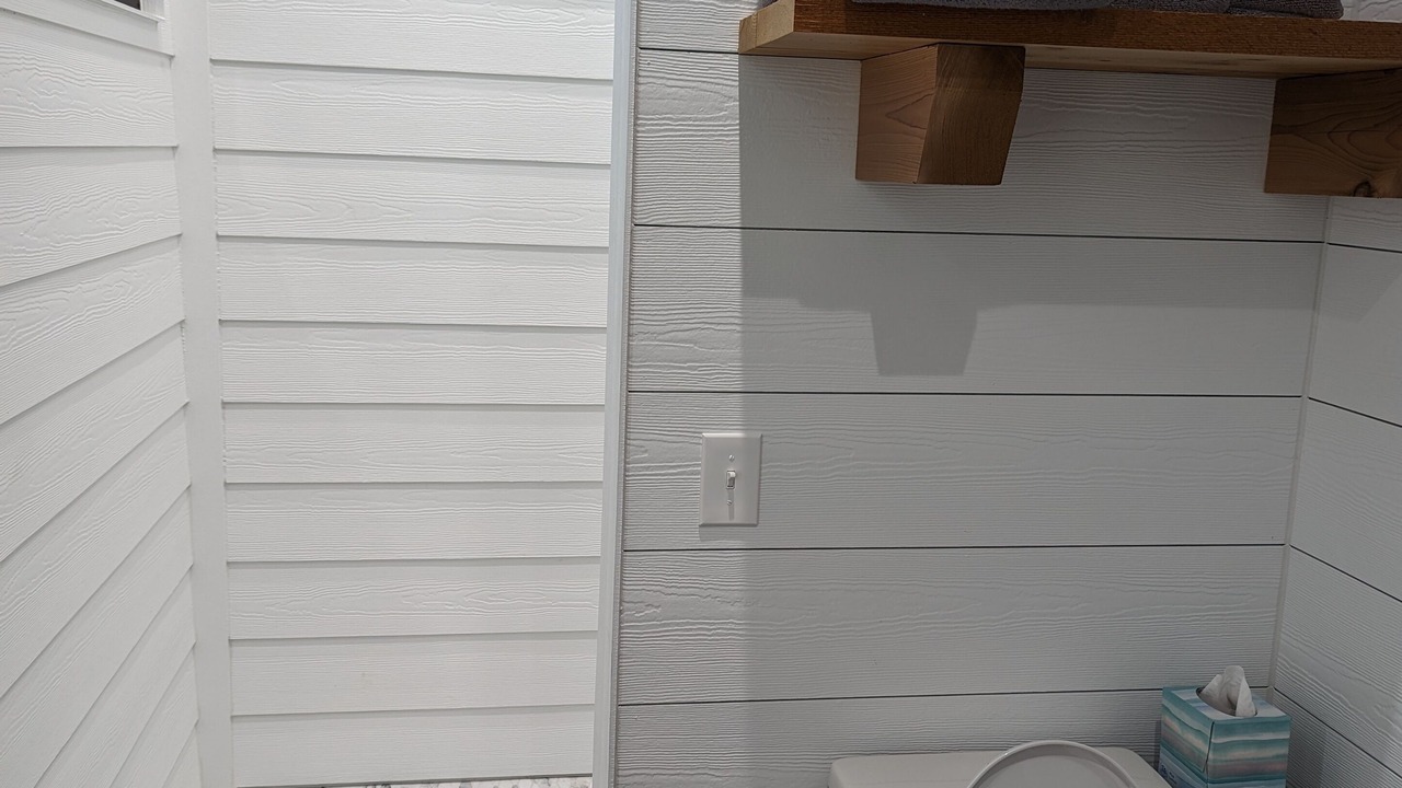 Photo of Bathroom in Hopkinsville