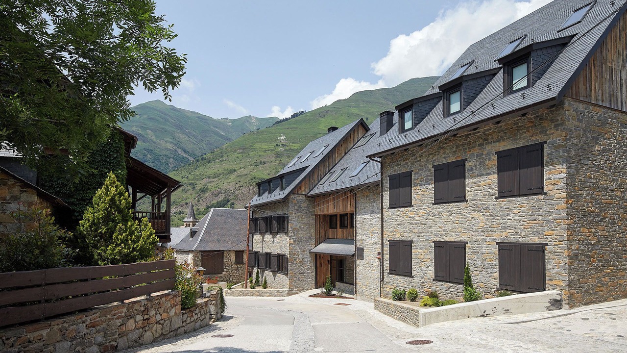 Photo of Outdoor in Arties