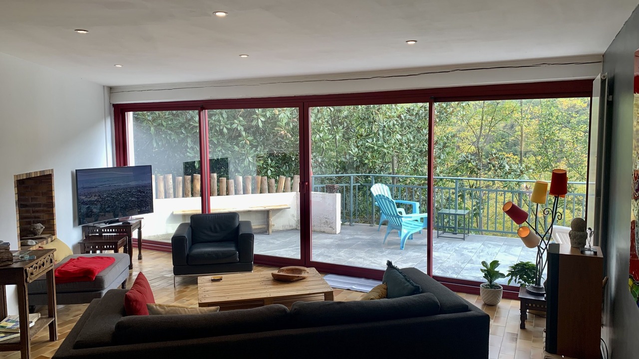 Photo of Livingroom in Le Tech