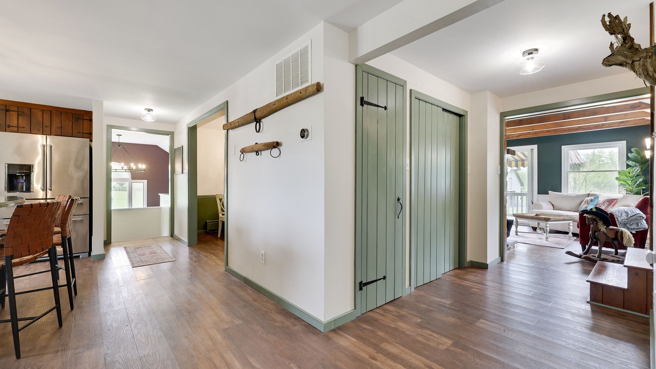 Photo of Others in Pipersville