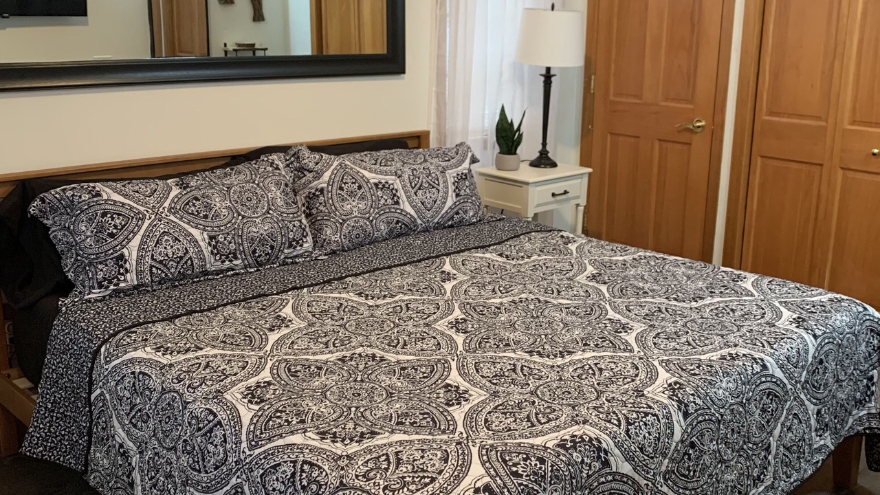 Photo of Bedroom in Edgerton